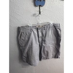 Cabela's  Casuals Gray Cotton Shorts Size 42 Inseam 9 Inches Men's